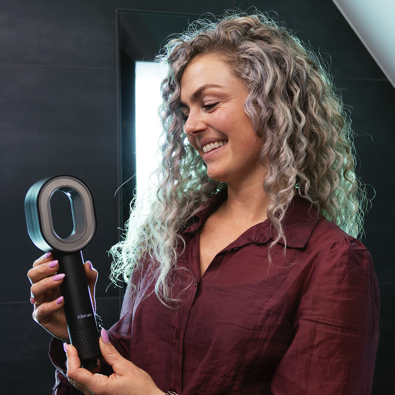 Vrouw tevreden met Klense
